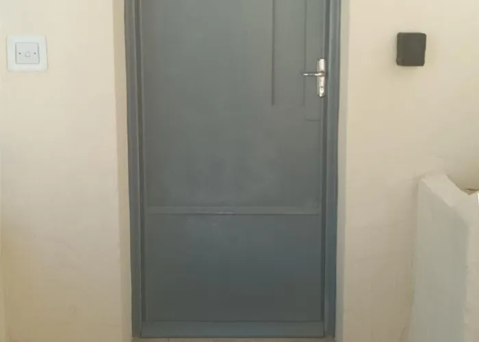 Beautiful Flat With Swimming-pool & Seaview * Сент-Полс-Бей