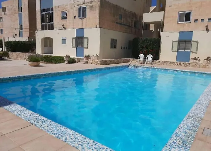 Beautiful Flat With Swimming-pool & Seaview Apartman *