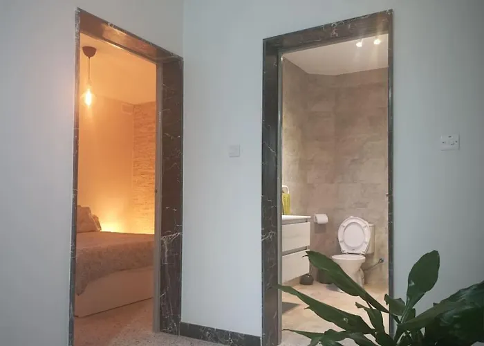 Beautiful Flat With Swimming-pool & Seaview Апартаменты