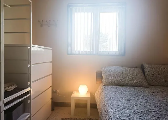 Beautiful Flat With Swimming-pool & Seaview * Сент-Полс-Бей